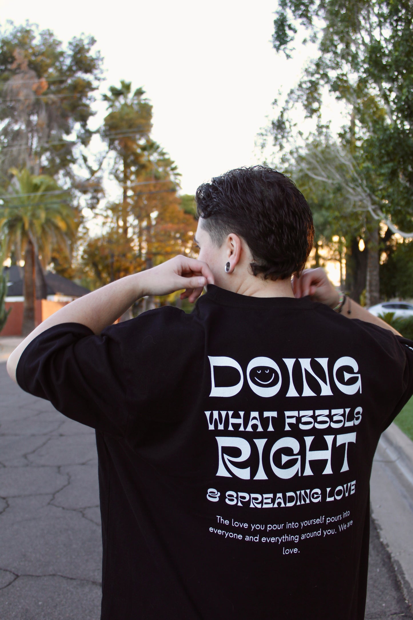 WE ARE LOVE Oversized heavyweight t-shirt